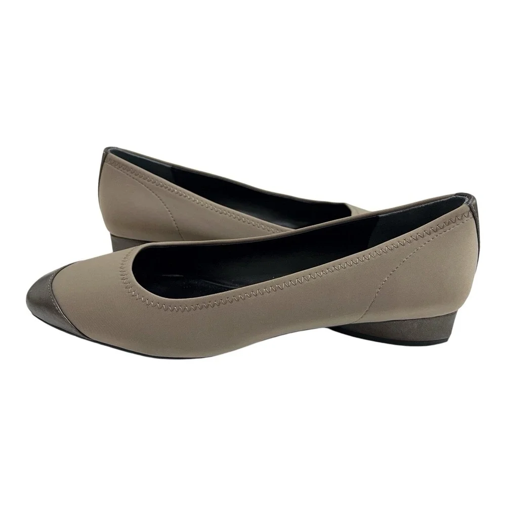 Donald Pliner ISSA Designer Flats Cap Toe Crepe Elastic Slip On Shoes Womens 8.5